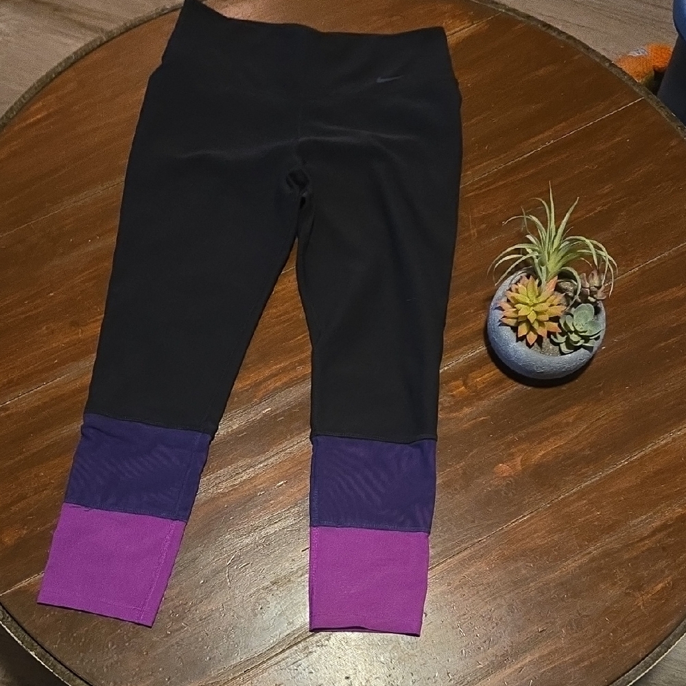 Vibrant Nike Leggings in Indigo, Purple & Magwnta #826